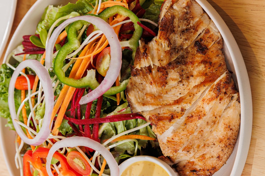 Black Pepper Chicken Breast Salad